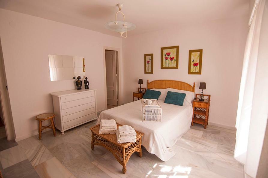 Luminoso Y Fresco Apartamento En 2ª Linea De Playa Fuengirola Exteriér fotografie